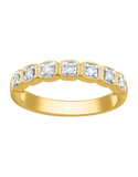 Diamond Ring - 14ct Yellow Gold Diamond Ring - 780170